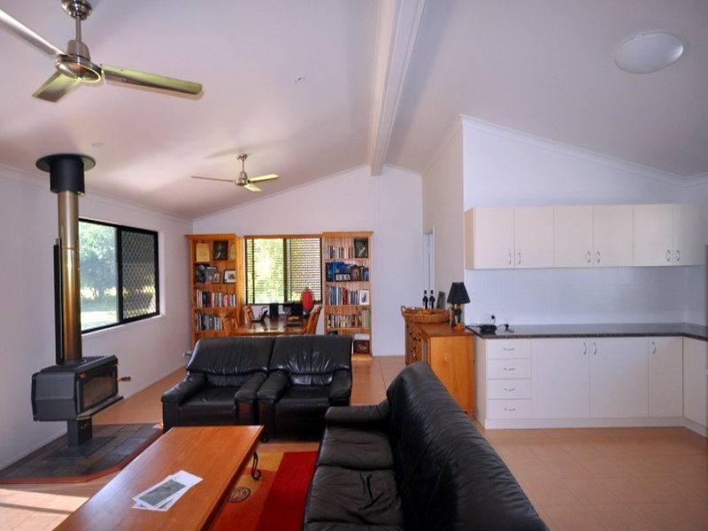 Maleny QLD 4552
