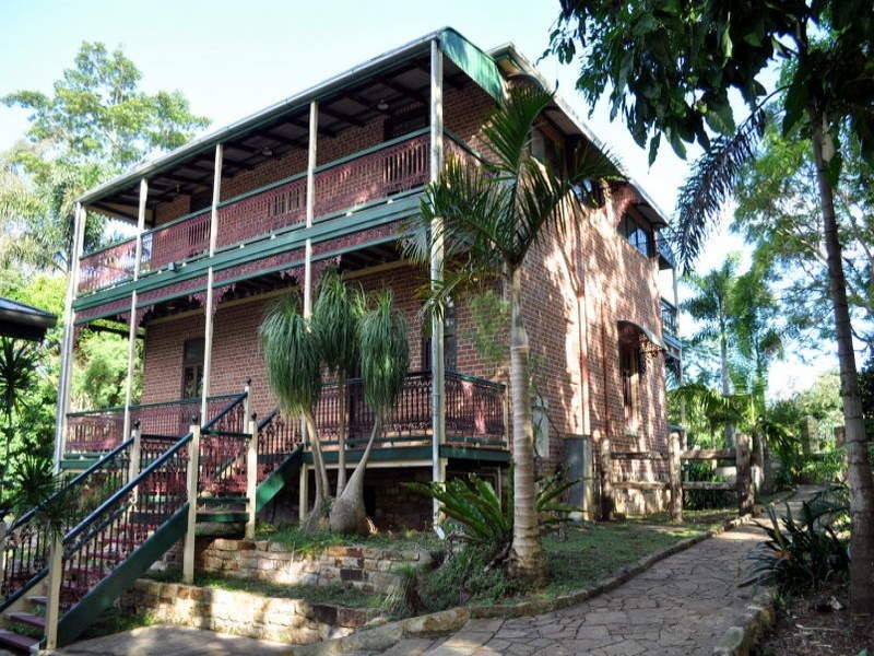 498 Mountain View Road, Maleny QLD 4552