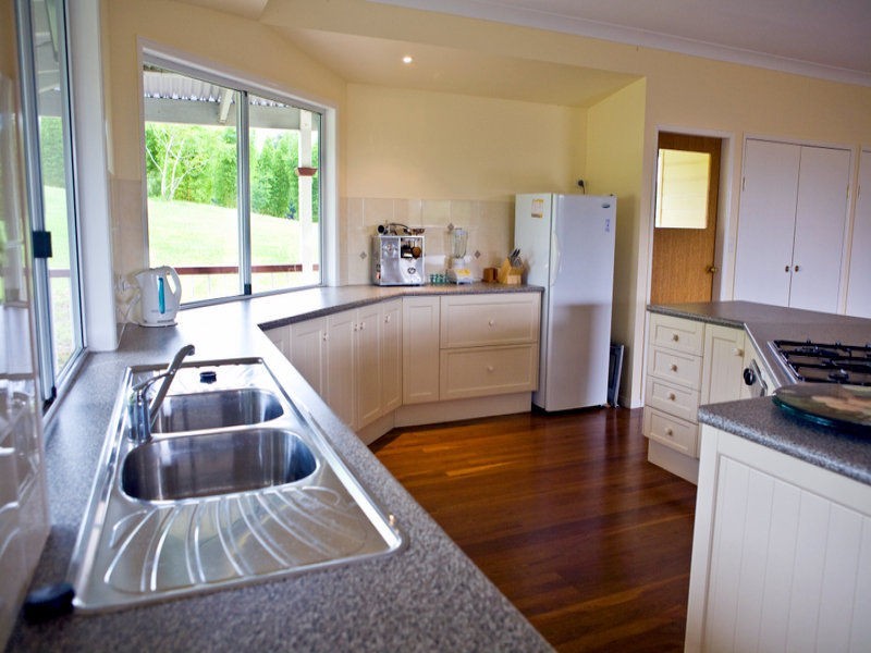 44 Thorne Road, Maleny QLD 4552