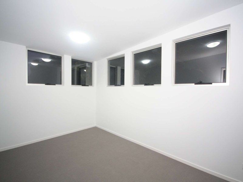 17 Ribbonwood Avenue, Maleny QLD 4552