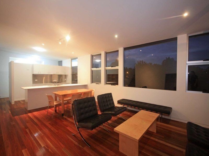 17 Ribbonwood Avenue, Maleny QLD 4552