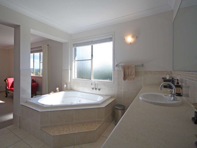 169 North Maleny Road, Maleny QLD 4552