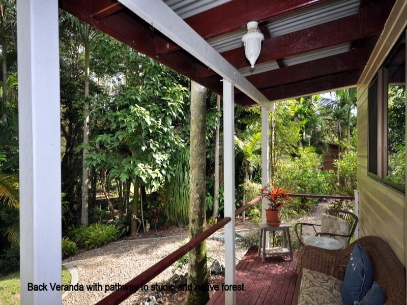 8 Kenny Court, Landsborough QLD 4550