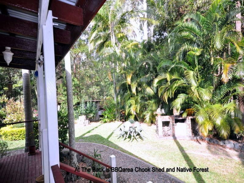 8 Kenny Court  LANDSBROUGH Street, Landsborough QLD 4550