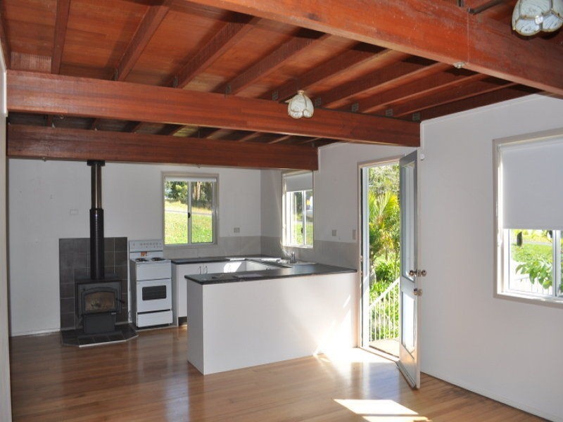 142 Curramore Road, Maleny QLD 4552