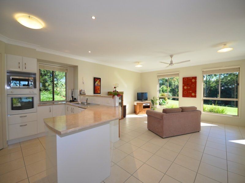 1/20 Avocado Lane, Maleny QLD 4552