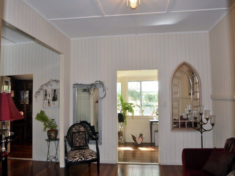 16 ASH Street, Maleny QLD 4552