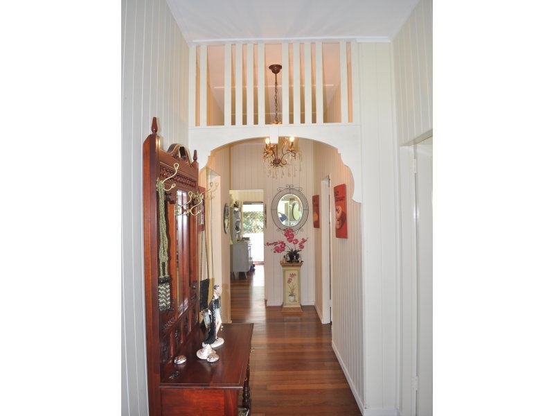 16 ASH Street, Maleny QLD 4552