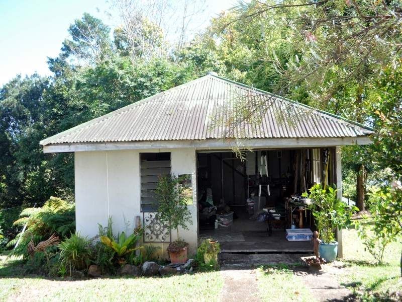 16 ASH Street, Maleny QLD 4552