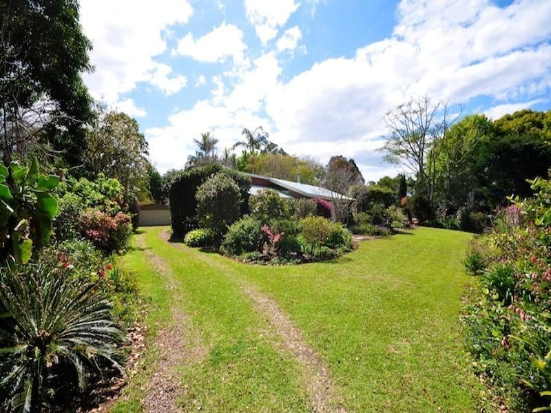 400 Mountain View Road, Maleny QLD 4552