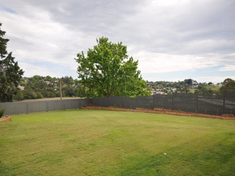 53 Bunya Street, Maleny QLD 4552