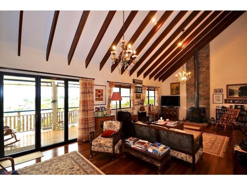 8 Lansdowne Rise, Maleny QLD 4552