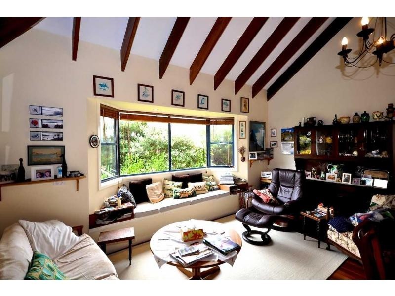 8 Lansdowne Rise, Maleny QLD 4552