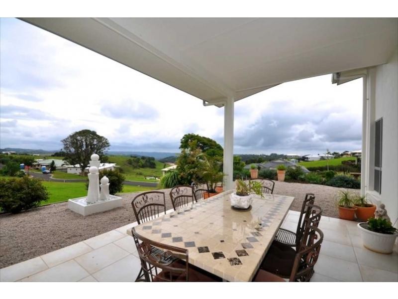 30 Lorikeet Lane, Maleny QLD 4552