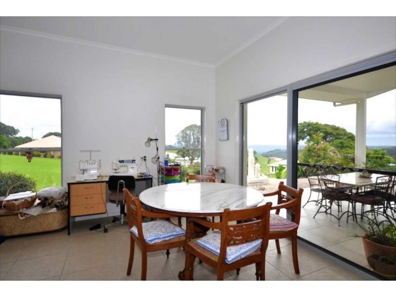 30 Lorikeet Lane, Maleny QLD 4552