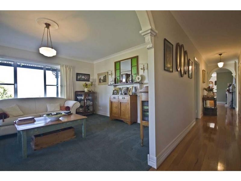 42 McCarthy Shute Road, Maleny QLD 4552