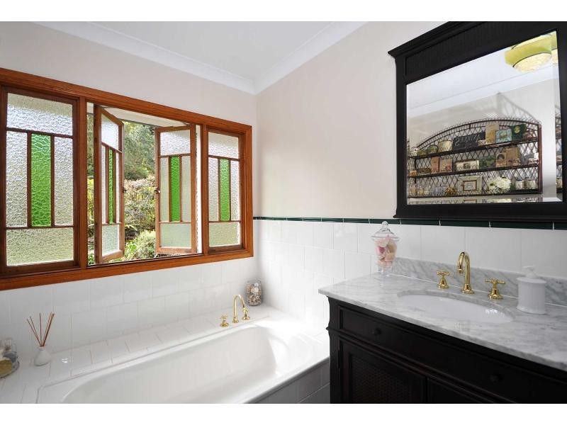 42 McCarthy Shute Road, Maleny QLD 4552