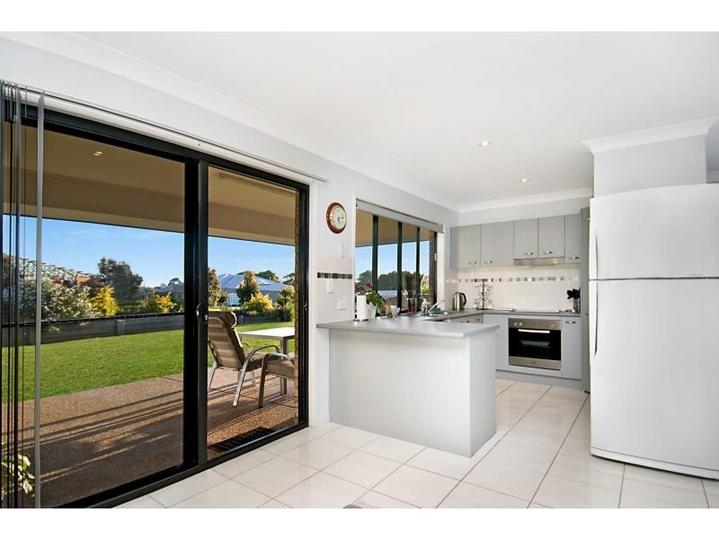10 Water Gum Crescent, Maleny QLD 4552