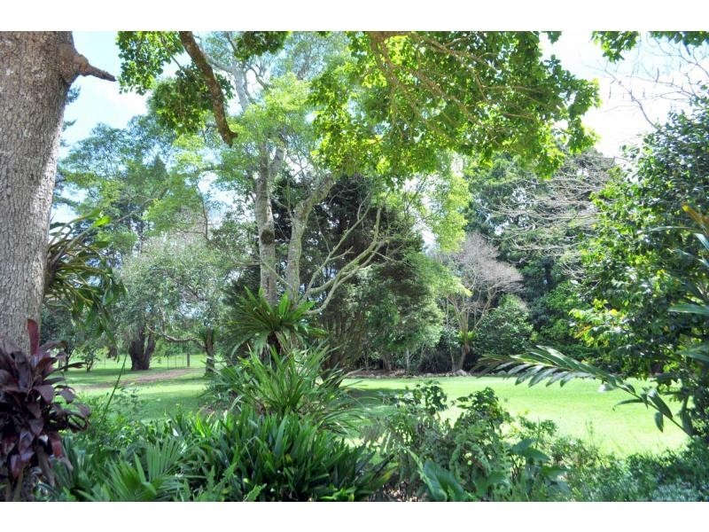 108 Cooke Road, Maleny QLD 4552