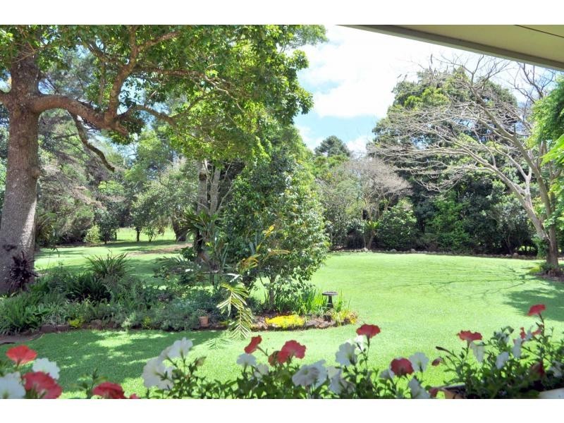 108 Cooke Road, Maleny QLD 4552