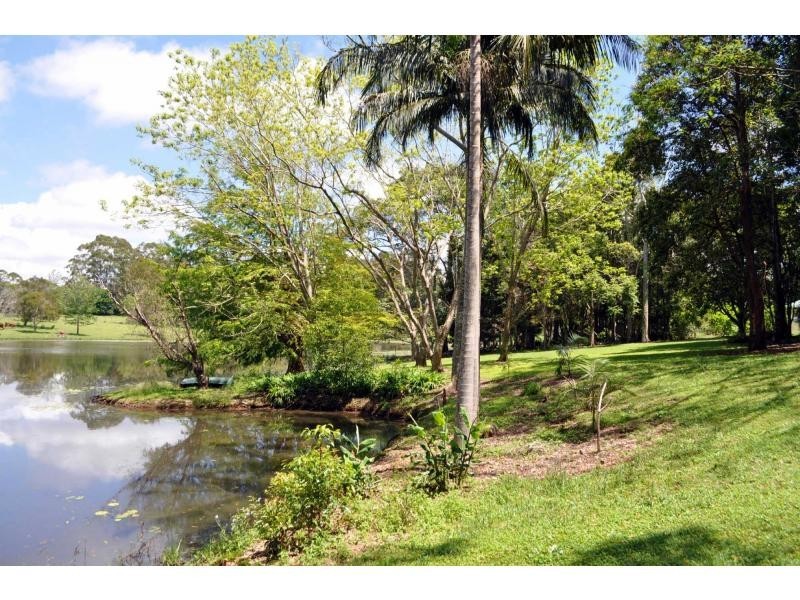 108 Cooke Road, Maleny QLD 4552