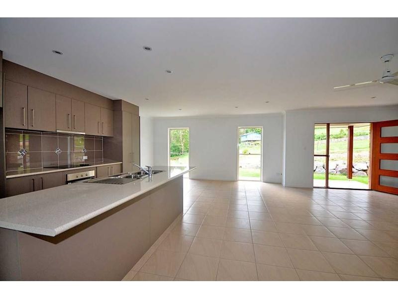 Lot 6 Parkglen Place, Maleny QLD 4552