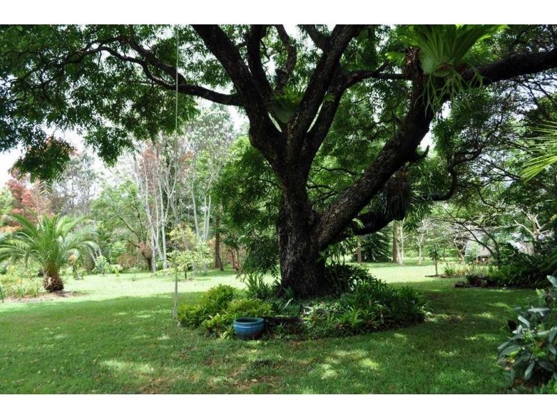 361 Candle Mountain Drive PEACHESTER, Maleny QLD 4552