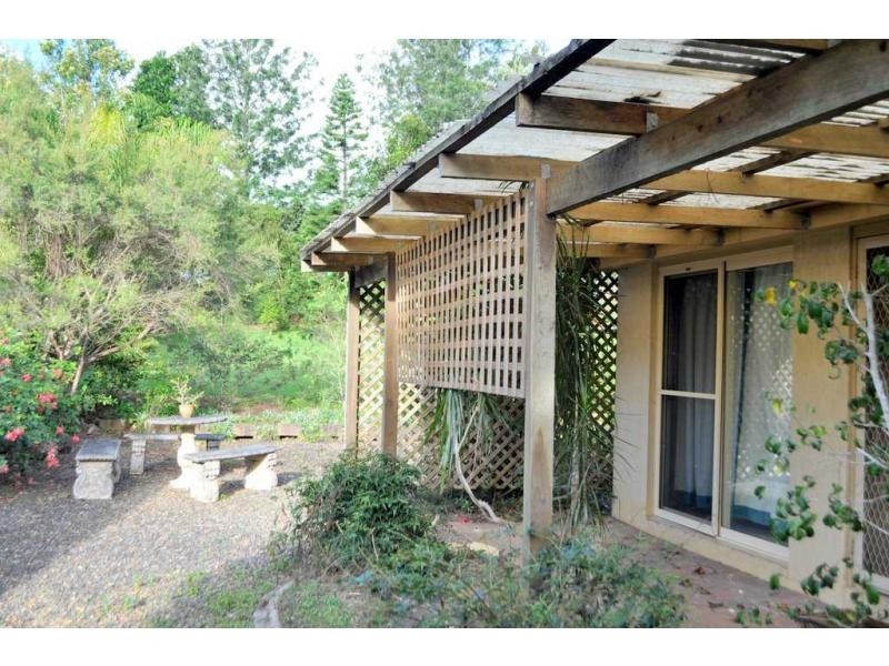 8 Hakea Street, Maleny QLD 4552