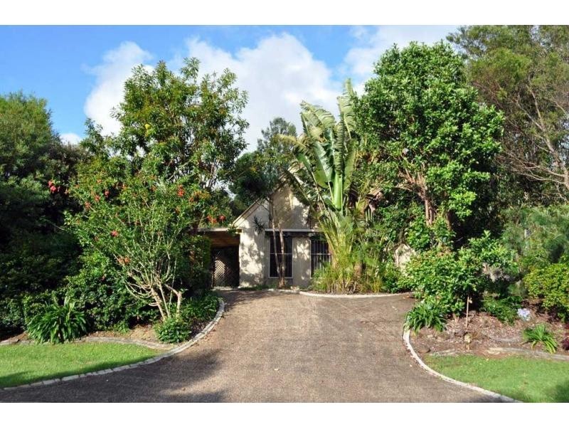 8 Hakea Street, Maleny QLD 4552