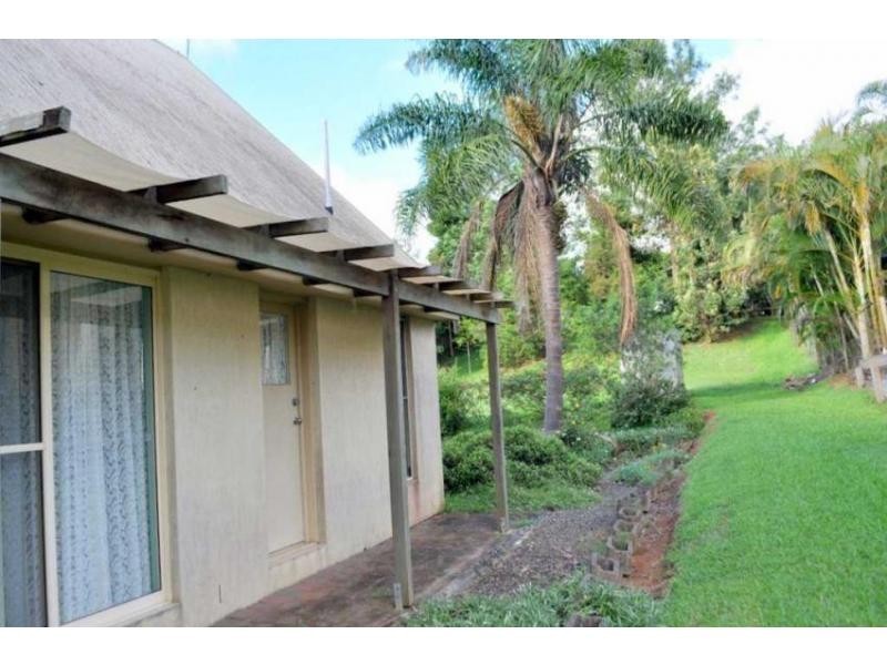 8 Hakea Street, Maleny QLD 4552