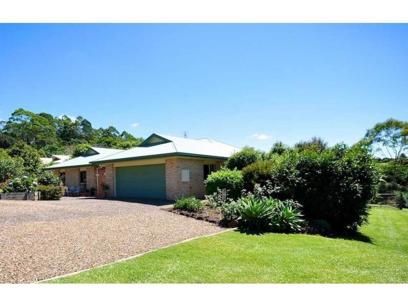 60 Avocado Lane, Maleny QLD 4552