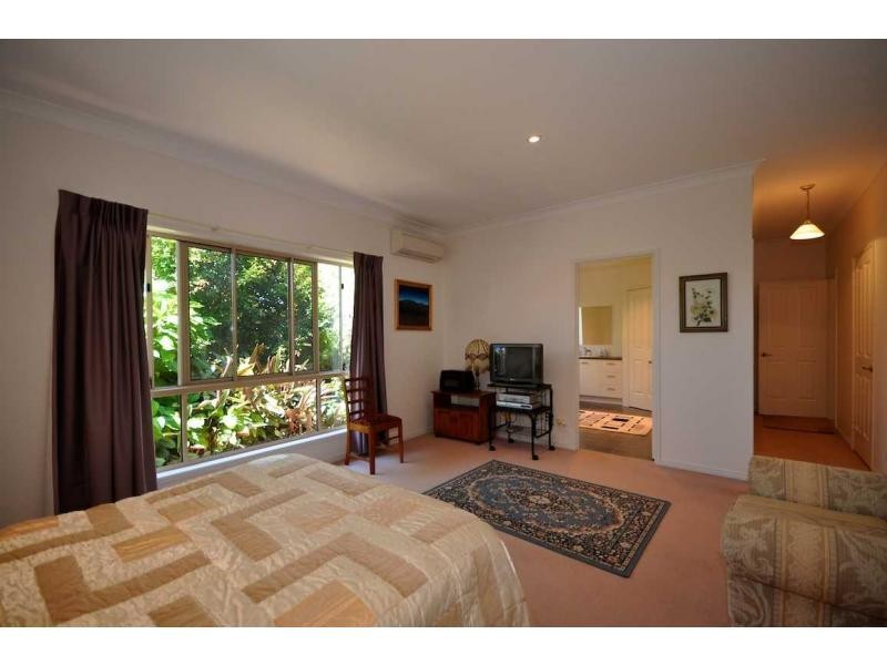 60 Avocado Lane, Maleny QLD 4552