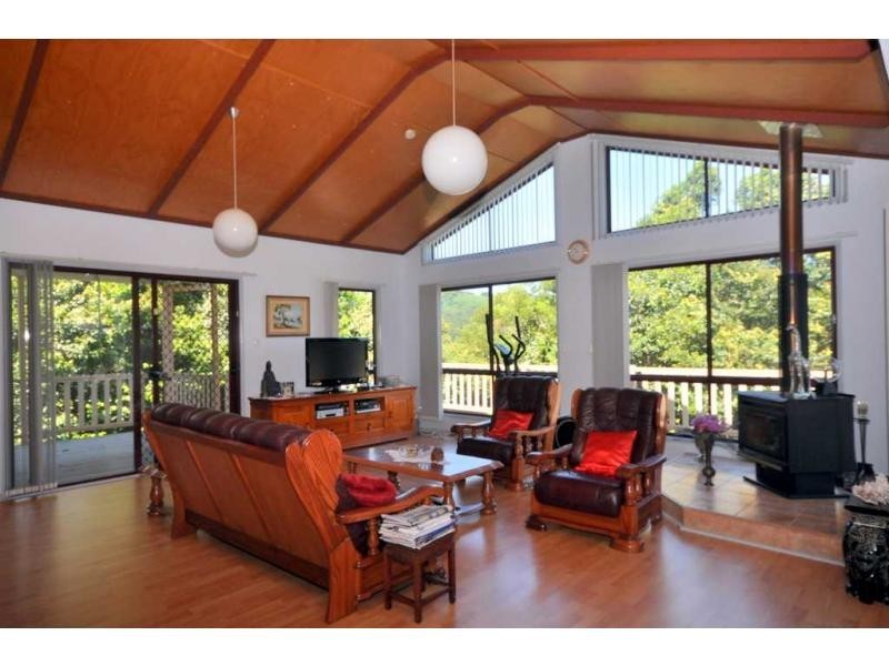 215 Policeman Spur, Maleny QLD 4552