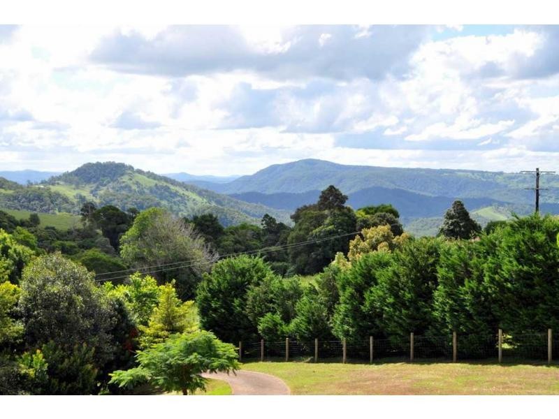 Maleny QLD 4552