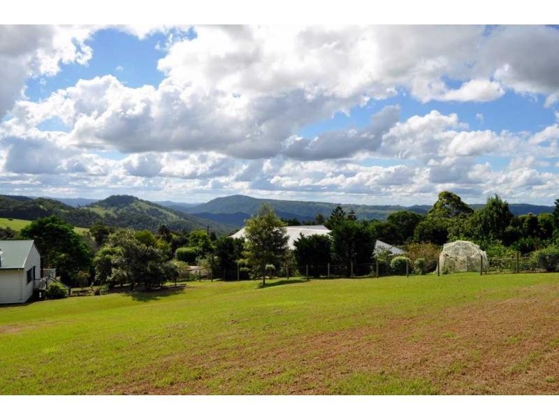 Maleny QLD 4552