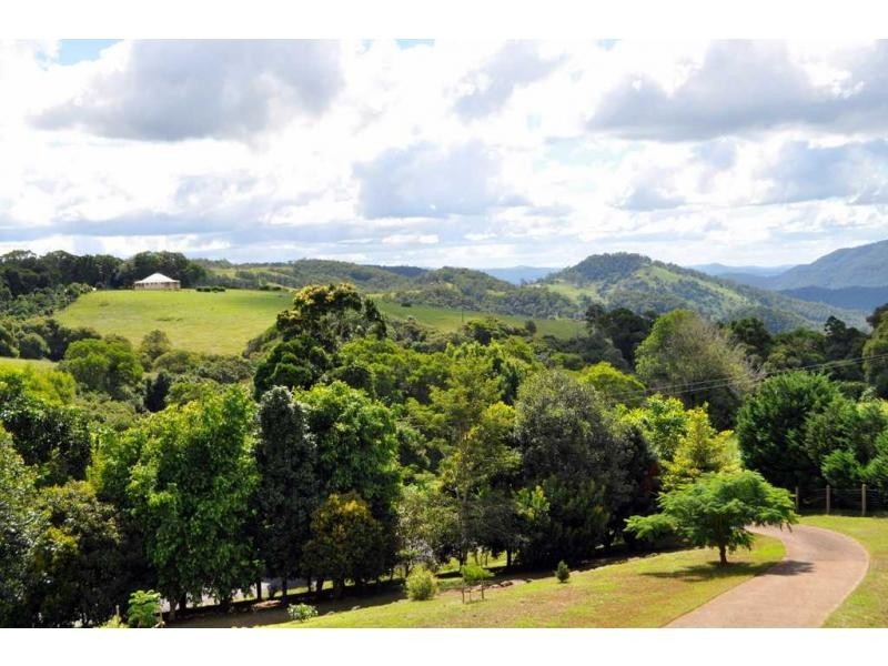 Maleny QLD 4552