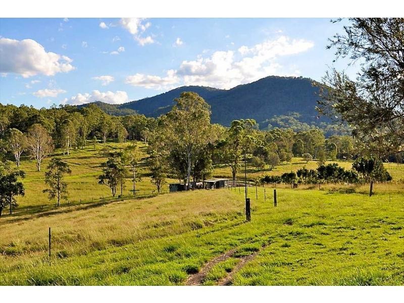 Maleny QLD 4552