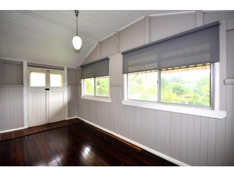 13 Beech Street, Maleny QLD 4552