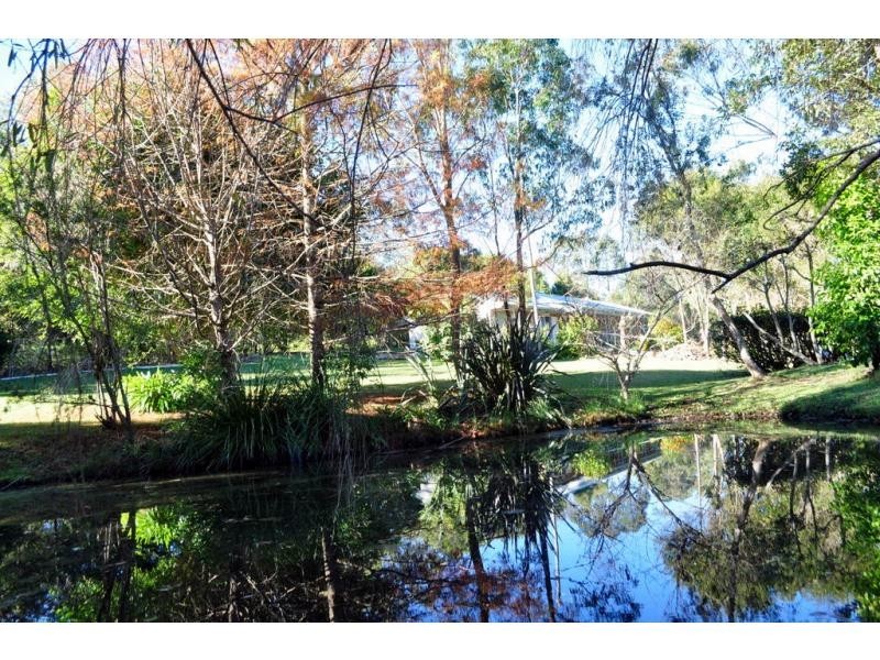 6 Freeman Court, Maleny QLD 4552