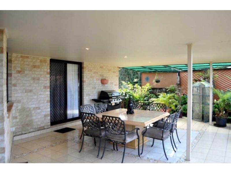 7 Burgess Avenue, Maleny QLD 4552