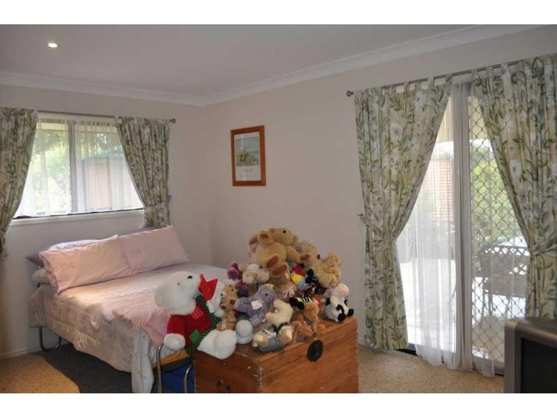 7 Burgess Avenue, Maleny QLD 4552