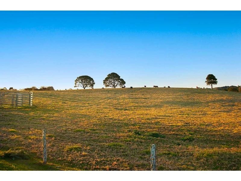 328-364 Mountain View Road, Maleny QLD 4552