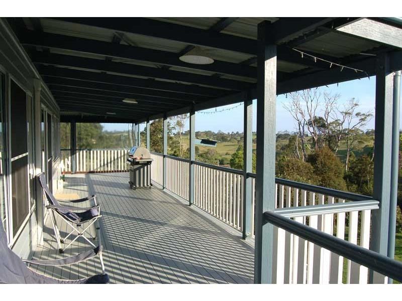 76 Tallowwood Street, Maleny QLD 4552