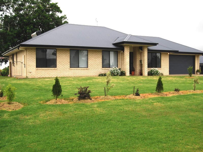 10 Water Gum Crescent, Maleny QLD 4552