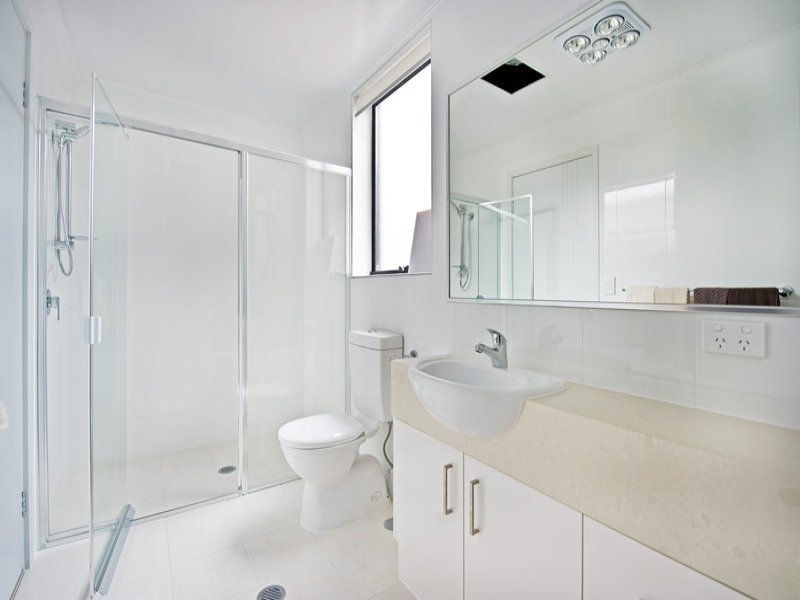 1/23 First Avenue, Surfers Paradise QLD 4217