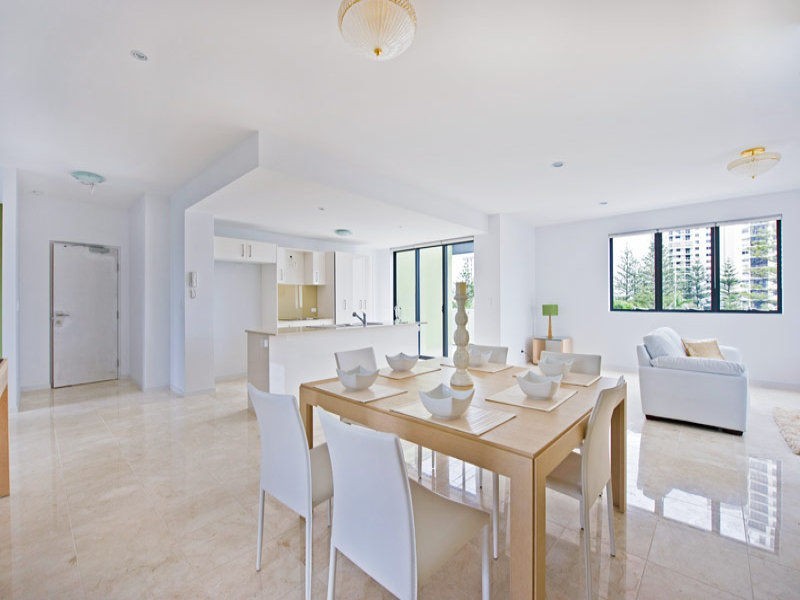 9/23 First Avenue, Surfers Paradise QLD 4217