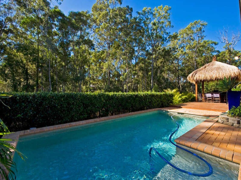 60 Cobb and Co Drive, Oxenford QLD 4210