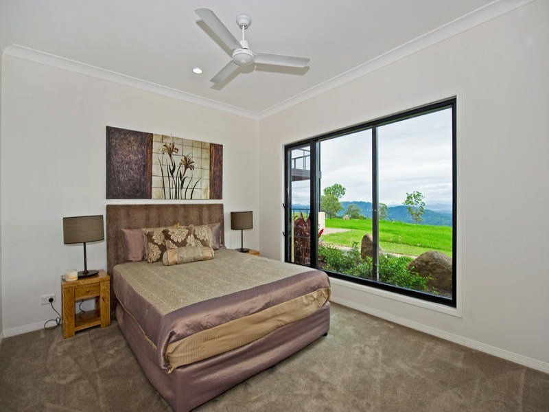 423 Main Western Road, Tamborine Mountain QLD 4272