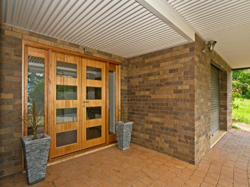 12 Carey Parade, North Tamborine QLD 4272