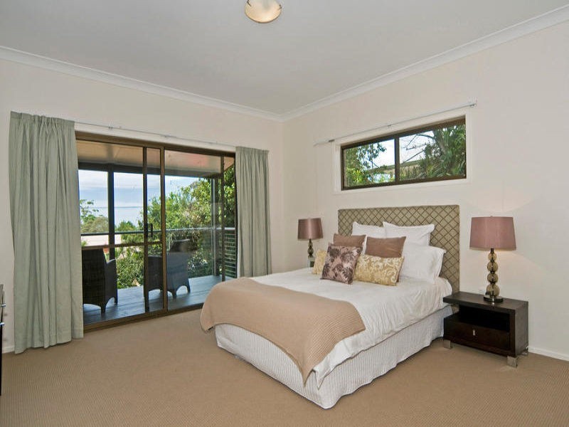 12 Carey Parade, North Tamborine QLD 4272